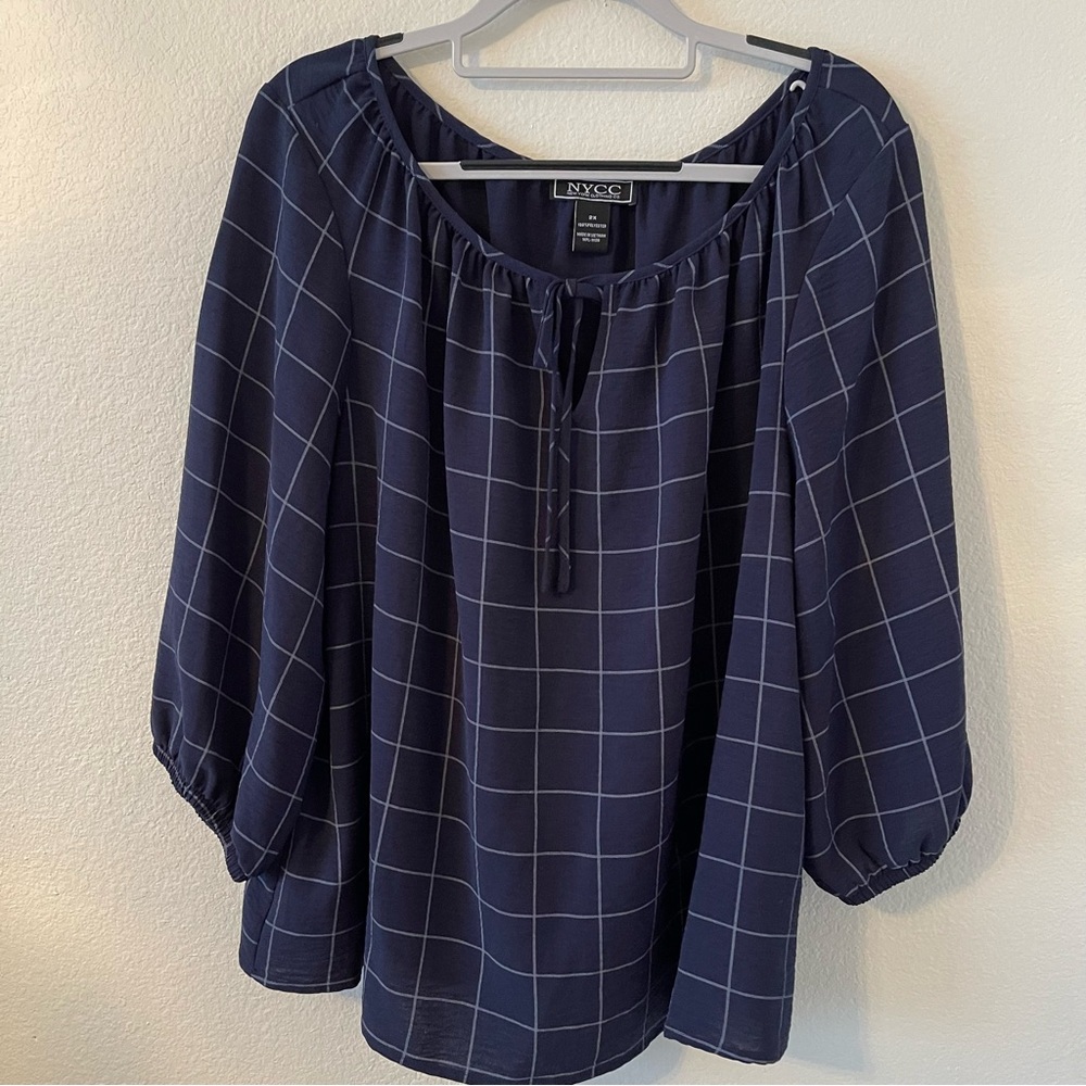 NWOT Navy Blue/White Square Pattern Top with Tie Front Accent